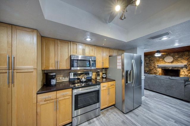 13703 OAK FOREST BOULEVARD N, Seminole, FL 33776