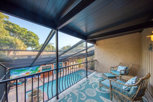 13703 OAK FOREST BOULEVARD N, Seminole, FL 33776