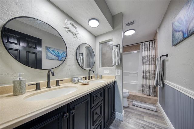 13703 OAK FOREST BOULEVARD N, Seminole, FL 33776