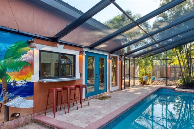 13703 OAK FOREST BOULEVARD N, Seminole, FL 33776