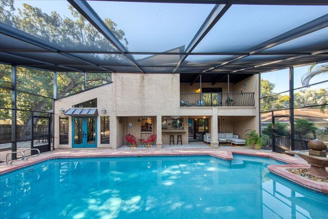 13703 OAK FOREST BOULEVARD N, Seminole, FL 33776