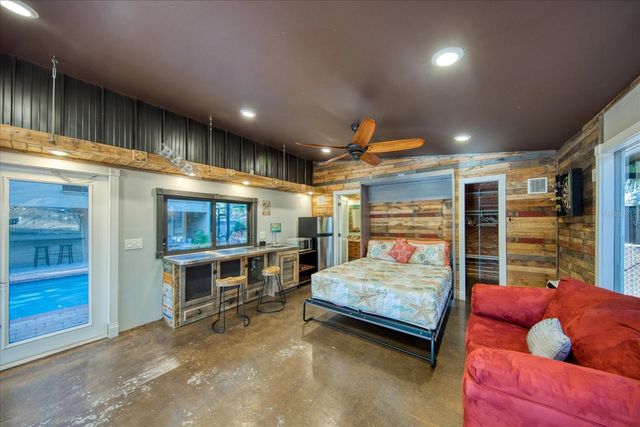 13703 OAK FOREST BOULEVARD N, Seminole, FL 33776