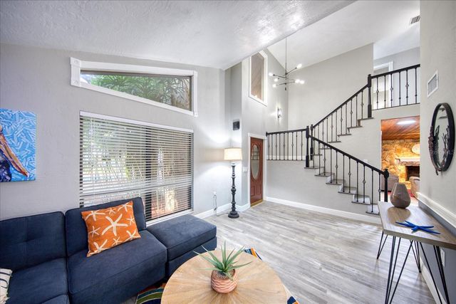 13703 OAK FOREST BOULEVARD N, Seminole, FL 33776