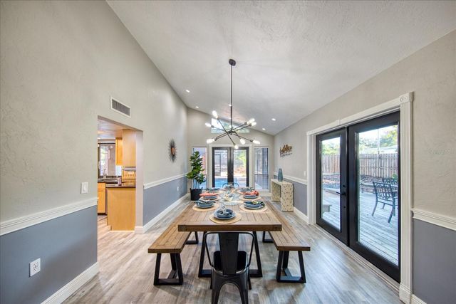 13703 OAK FOREST BOULEVARD N, Seminole, FL 33776