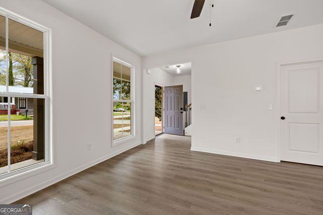 37 Ray Street, Newnan, GA 30263