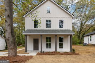 37 Ray Street, Newnan, GA 30263
