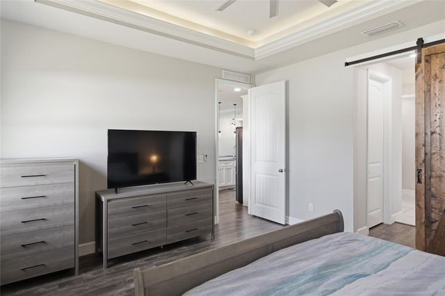 2057 SW 246TH DRIVE, Newberry, FL 32669