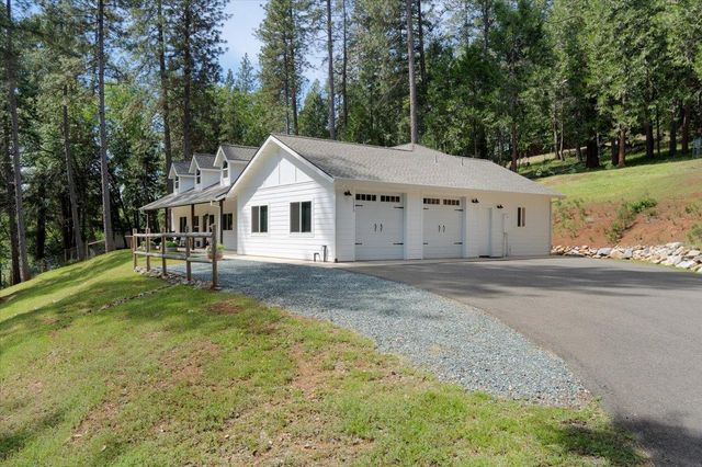 3586 Freegold Dr, Camino, CA 95709