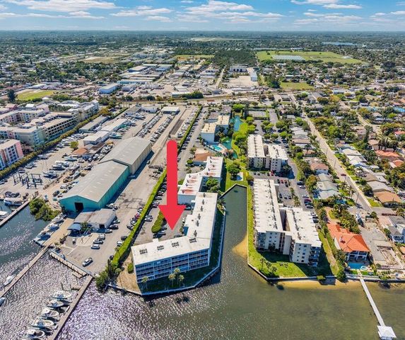 100 Waterway Drive S 109, Lantana, FL 33462