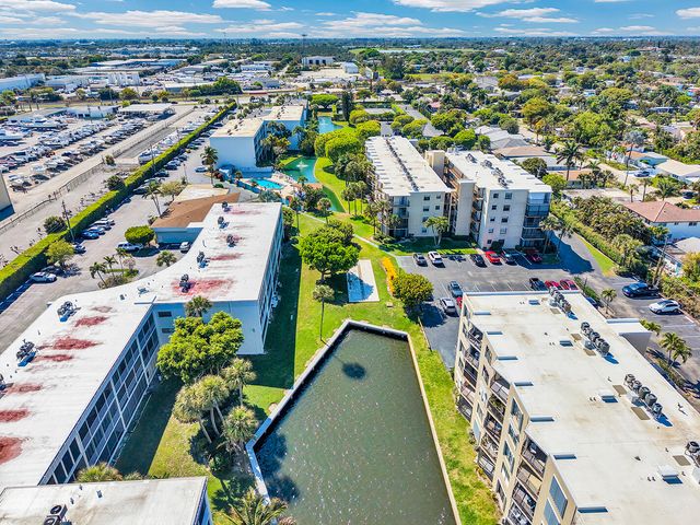 100 Waterway Drive S 109, Lantana, FL 33462
