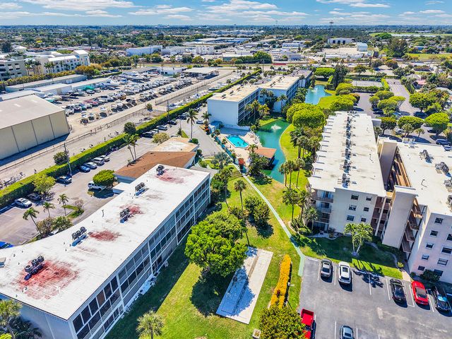 100 Waterway Drive S 109, Lantana, FL 33462