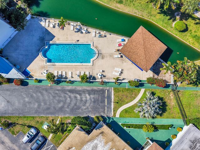 100 Waterway Drive S 109, Lantana, FL 33462