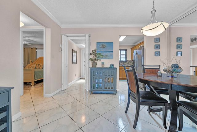 100 Waterway Drive S 109, Lantana, FL 33462