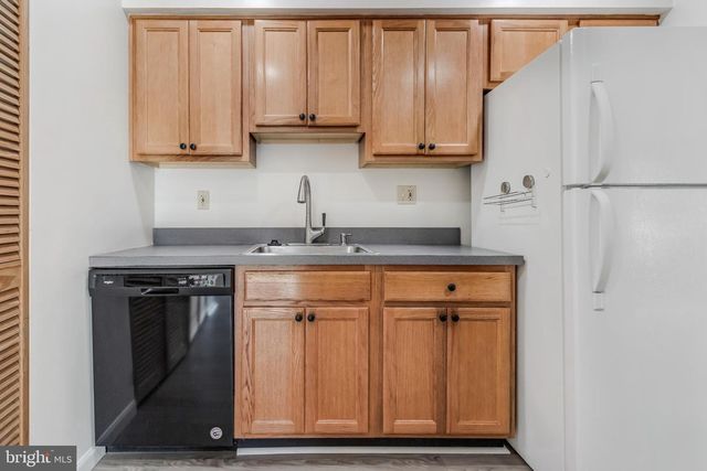 3036 NEW OAK LN, Bowie, MD 20716