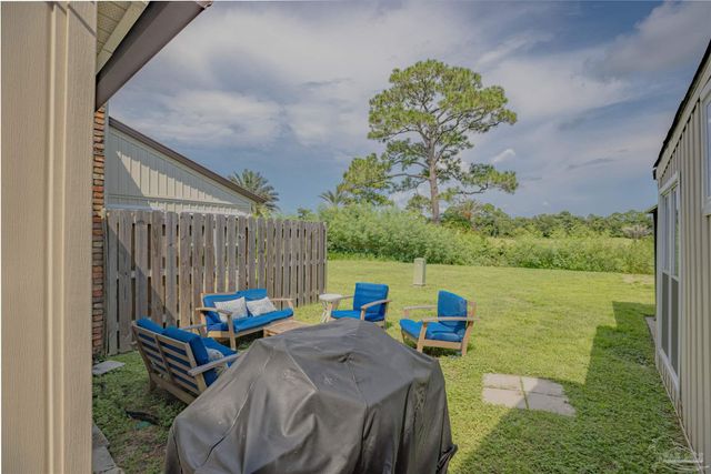 4736 Huron Dr, Pensacola, FL 32507