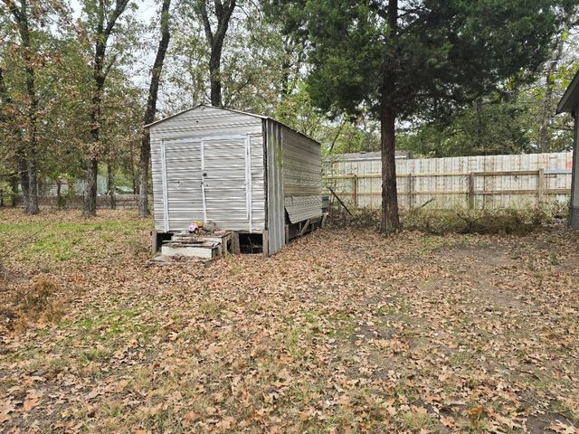 143 Chillacothe Trail, Mabank, TX 75156