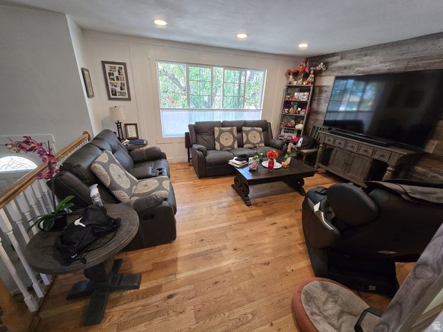 4432 S WOODGROVE DR, West Valley City, UT 84120