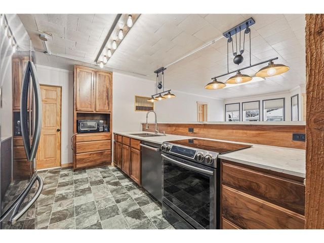 1303 Margaret Street, Eau Claire, WI 54701