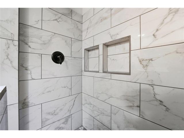 1303 Margaret Street, Eau Claire, WI 54701