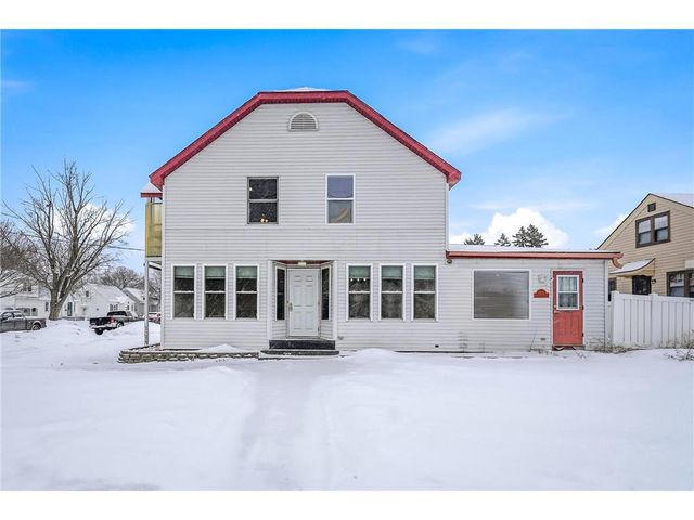 1303 Margaret Street, Eau Claire, WI 54701