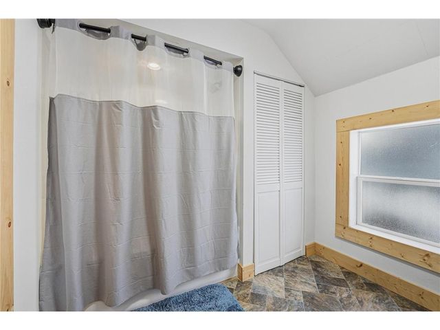 1303 Margaret Street, Eau Claire, WI 54701