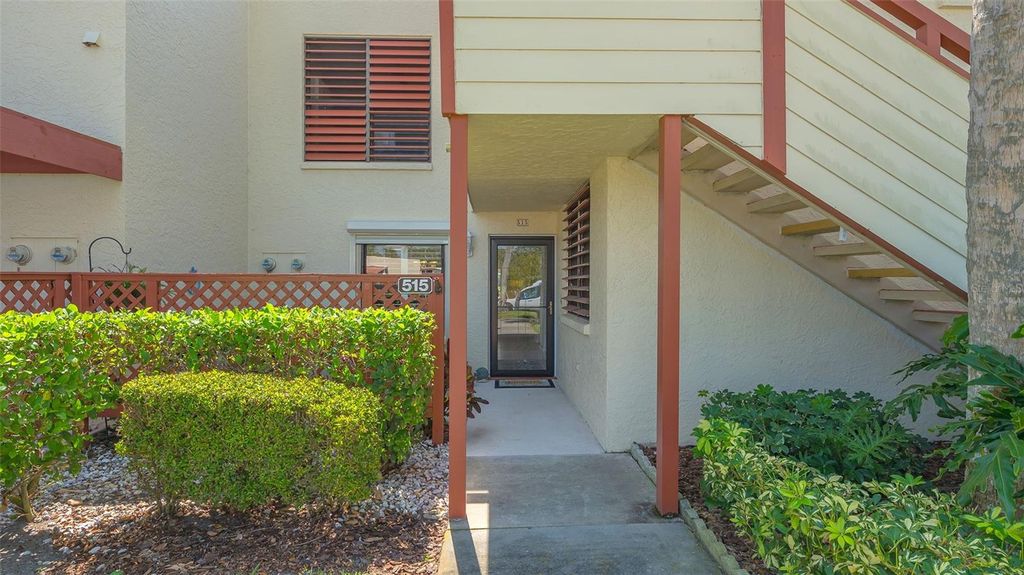 Image 3 of property listing at 515 SPRING LAKES BOULEVARD 515, Bradenton, FL 34210