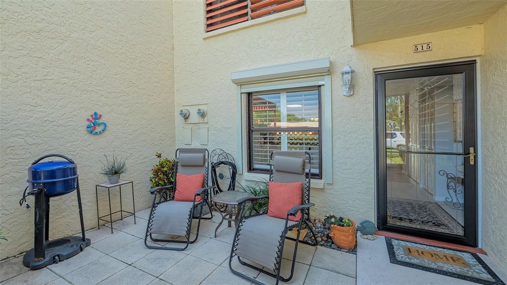 Image 5 of property listing at 515 SPRING LAKES BOULEVARD 515, Bradenton, FL 34210