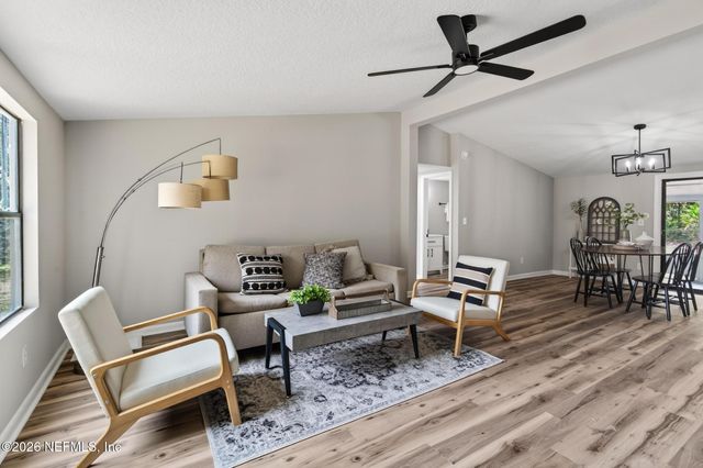 4224 DEER Trail, Middleburg, FL 32068