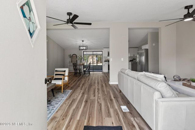 4224 DEER Trail, Middleburg, FL 32068