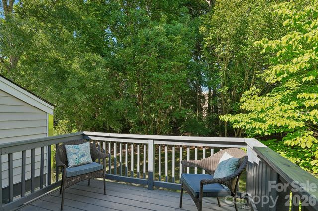 8403 Cricket Lake Drive, Charlotte, NC 28277