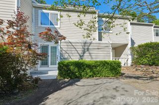 8403 Cricket Lake Drive, Charlotte, NC 28277