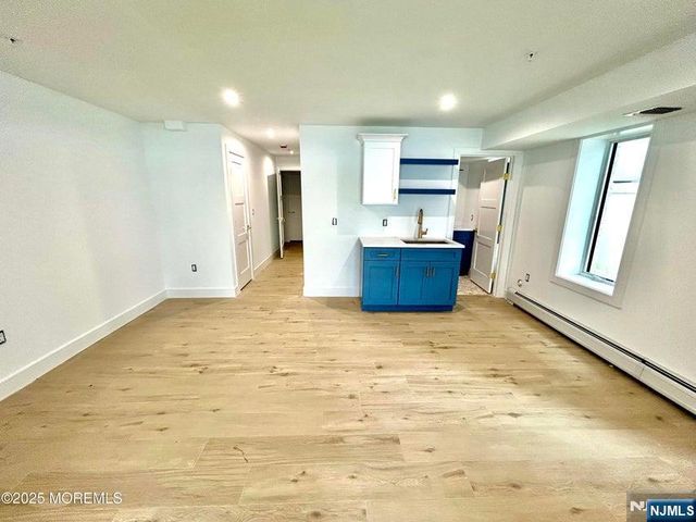 65 Knox Avenue, Cliffside Park, NJ 07010