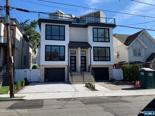 65 Knox Avenue, Cliffside Park, NJ 07010