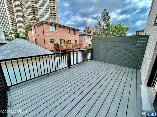 65 Knox Avenue, Cliffside Park, NJ 07010