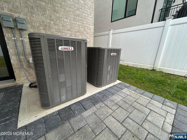 65 Knox Avenue, Cliffside Park, NJ 07010