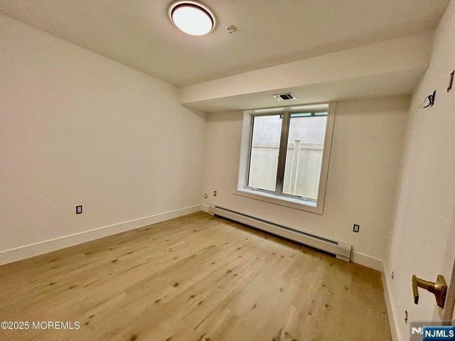 65 Knox Avenue, Cliffside Park, NJ 07010