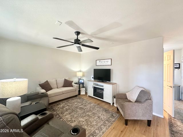 625 S HAWKS EYE Drive, Apache Junction, AZ 85119