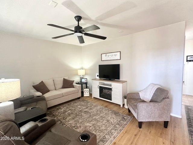 625 S HAWKS EYE Drive, Apache Junction, AZ 85119
