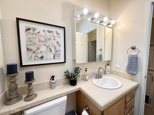 625 S HAWKS EYE Drive, Apache Junction, AZ 85119