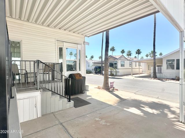 625 S HAWKS EYE Drive, Apache Junction, AZ 85119
