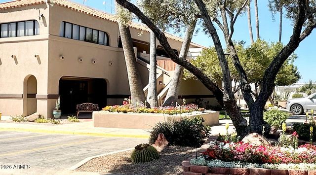 625 S HAWKS EYE Drive, Apache Junction, AZ 85119