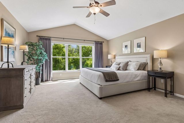7638 Ridgeview Way, Chanhassen, MN 55317