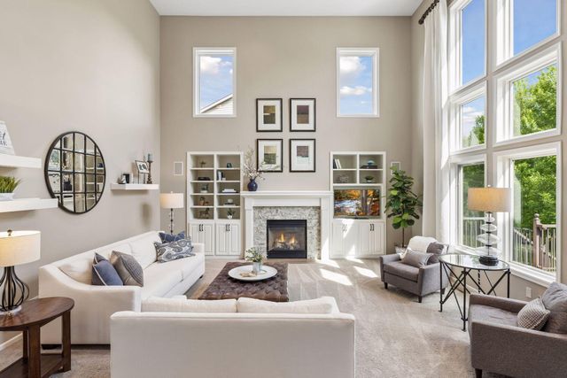 7638 Ridgeview Way, Chanhassen, MN 55317