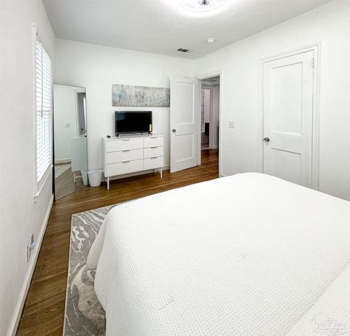 315 Flannan Rd, Pensacola, FL 32507