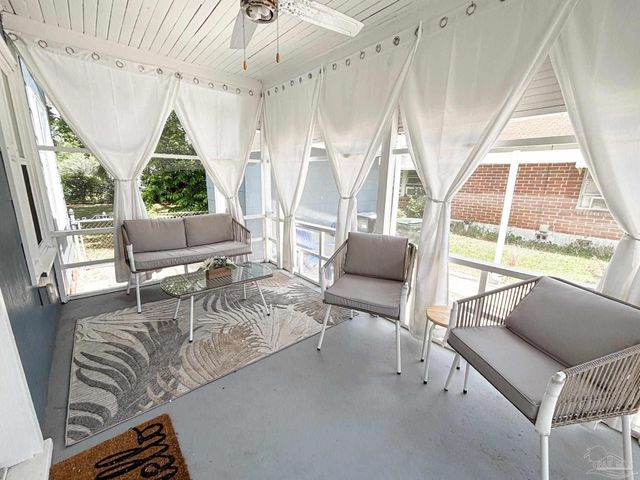 315 Flannan Rd, Pensacola, FL 32507