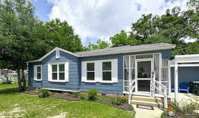 315 Flannan Rd, Pensacola, FL 32507