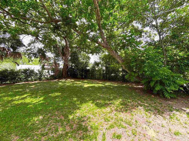 315 Flannan Rd, Pensacola, FL 32507