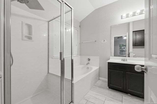 521 Melody Wind, New Braunfels, TX 78130