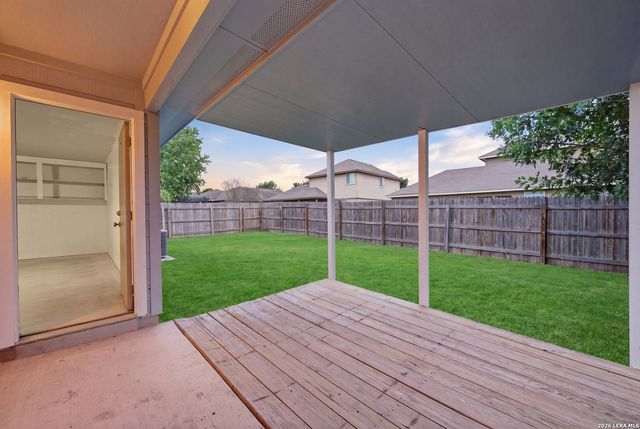 521 Melody Wind, New Braunfels, TX 78130