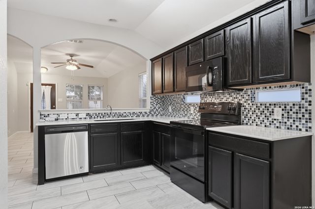 521 Melody Wind, New Braunfels, TX 78130